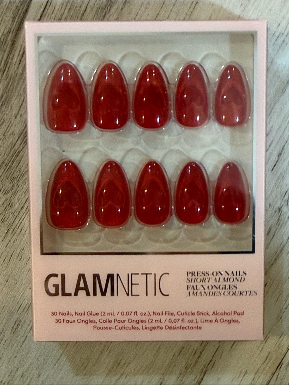 GLAMnetic Red Press-On Nails – Sent With Love Red Short Almond Set